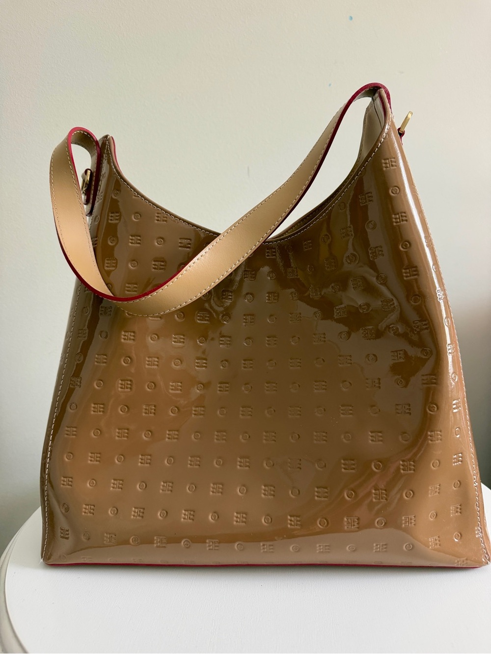 Arcadia Patent Shoulder Bag in Camel - Picture 2 of 14